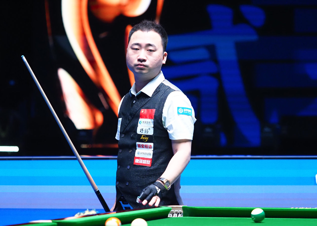 球在传球的 球在传球的