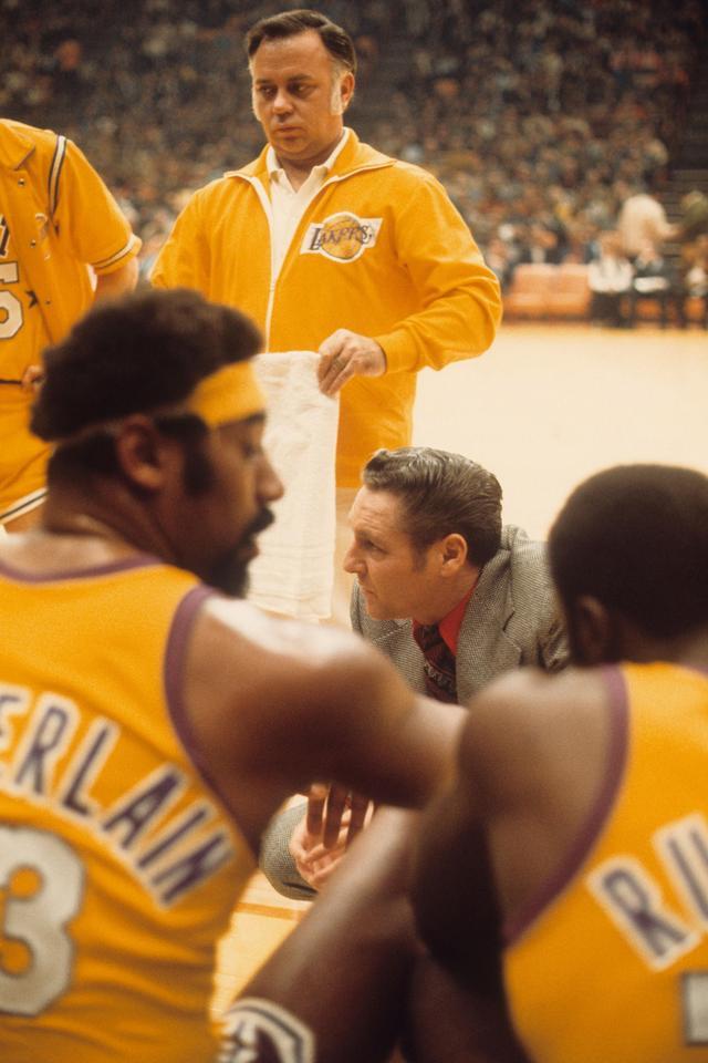 关重要的 关重要的